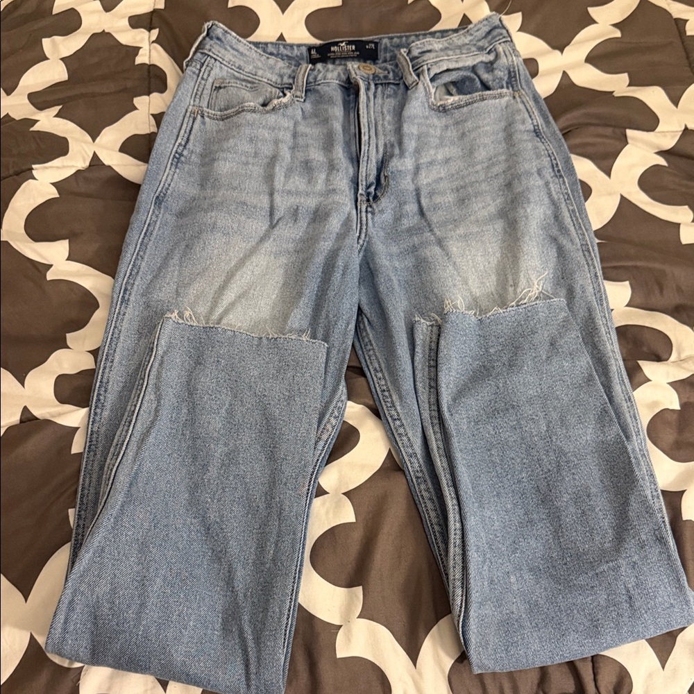 Hollister Mom Jeans
